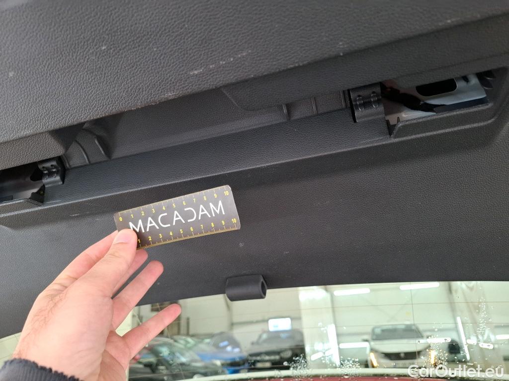  Volkswagen  Golf  VOLKSWAGEN / 2020 / 5P / Berline 2.0 TDI SCR 150 DSG7 Life Busi 1st #11