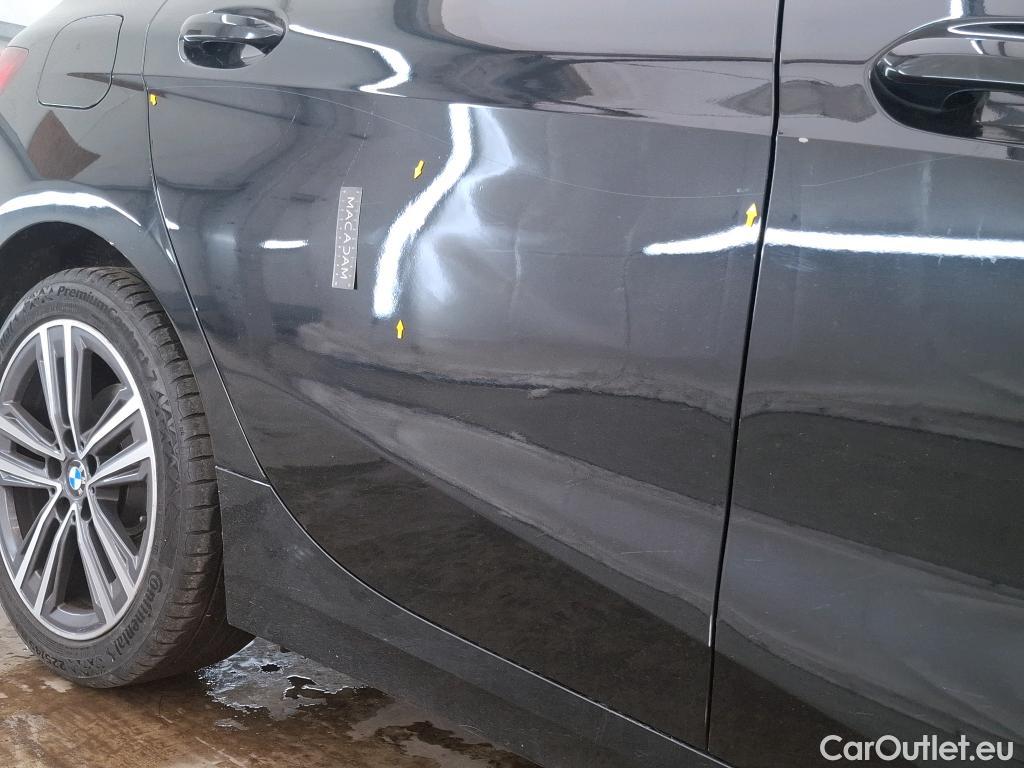  Bmw  Serie 1 BMW Série 1 / 2019 / 5P / Berline 1.5 116I Business Design #61