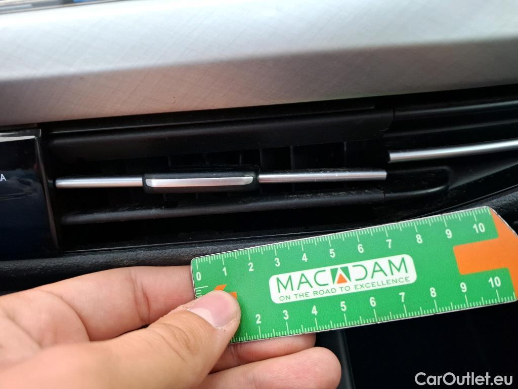  Volkswagen  Golf  VOLKSWAGEN SW / 2020 / 5P / Break 2.0 TDI SCR 115 DSG7 Life Business #11