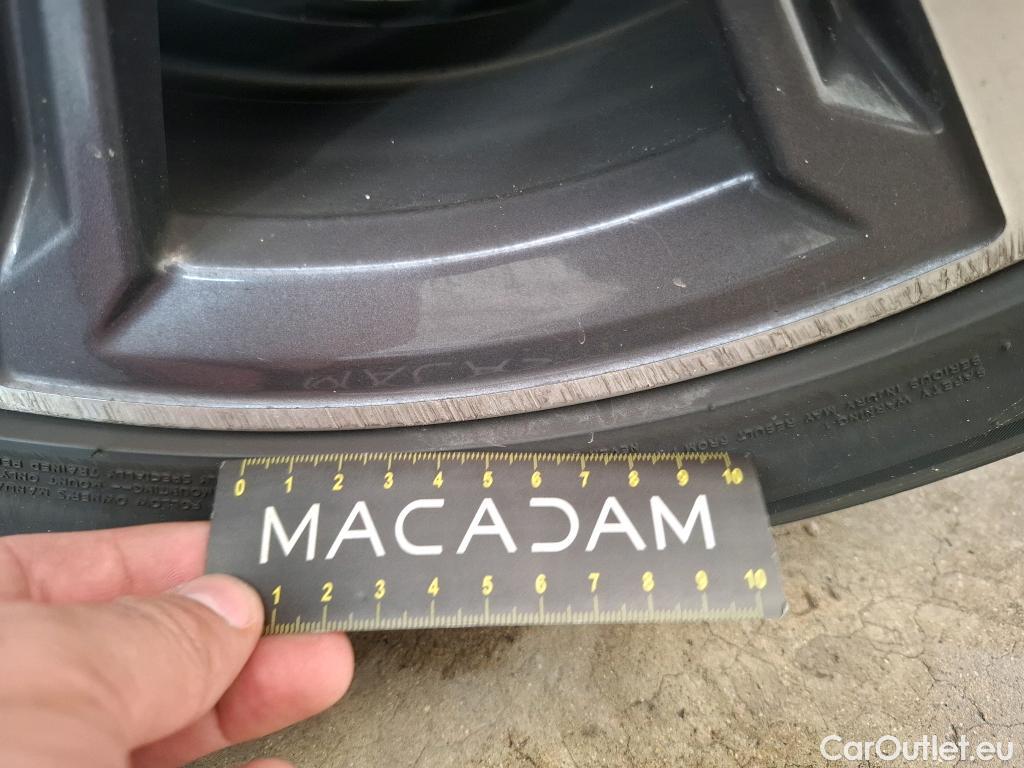  Bmw  Serie 1 BMW Série 1 / 2019 / 5P / Berline 1.5 116I Business Design #15