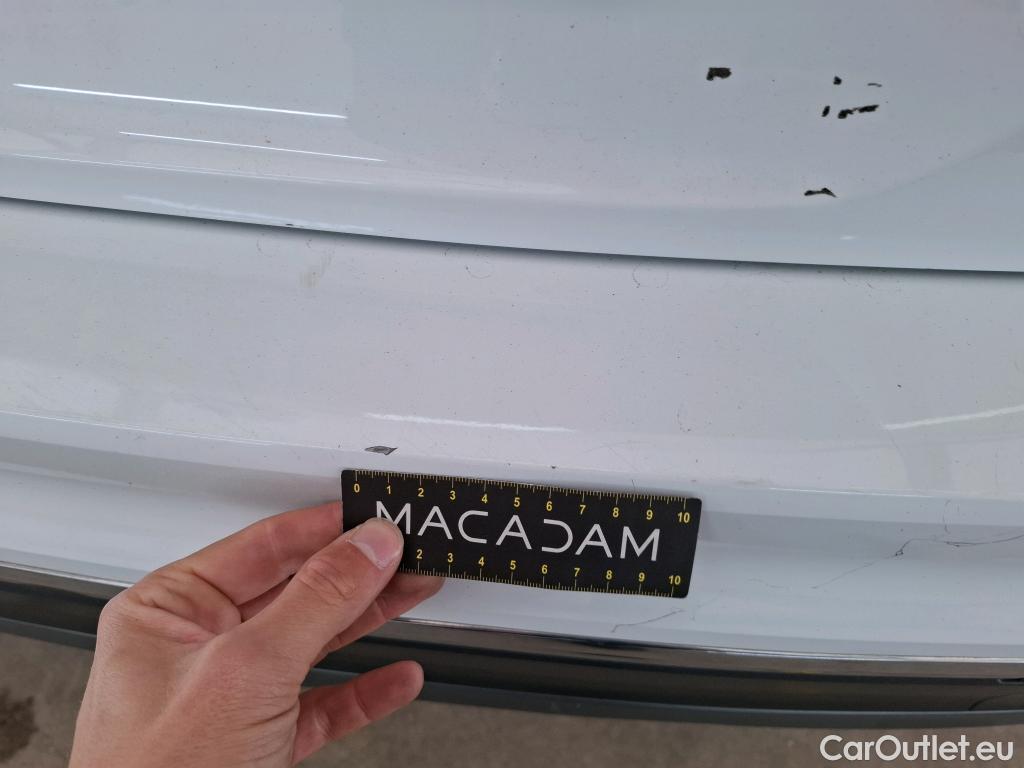  Volkswagen  Tiguan VOLKSWAGEN  / 2016 / 5P / SUV 2.0 TDI 150 DSG7 Match(SL) #35