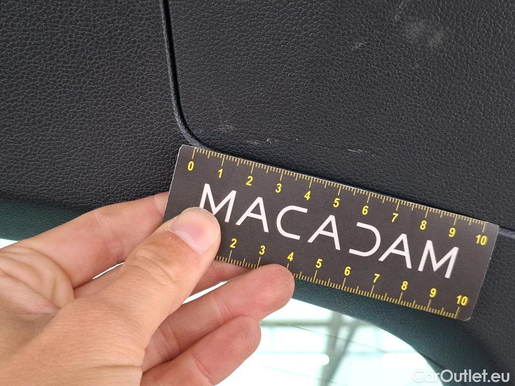  Volkswagen  Tiguan VOLKSWAGEN  / 2016 / 5P / SUV 2.0 TDI 150 DSG7 Match(SL) #29