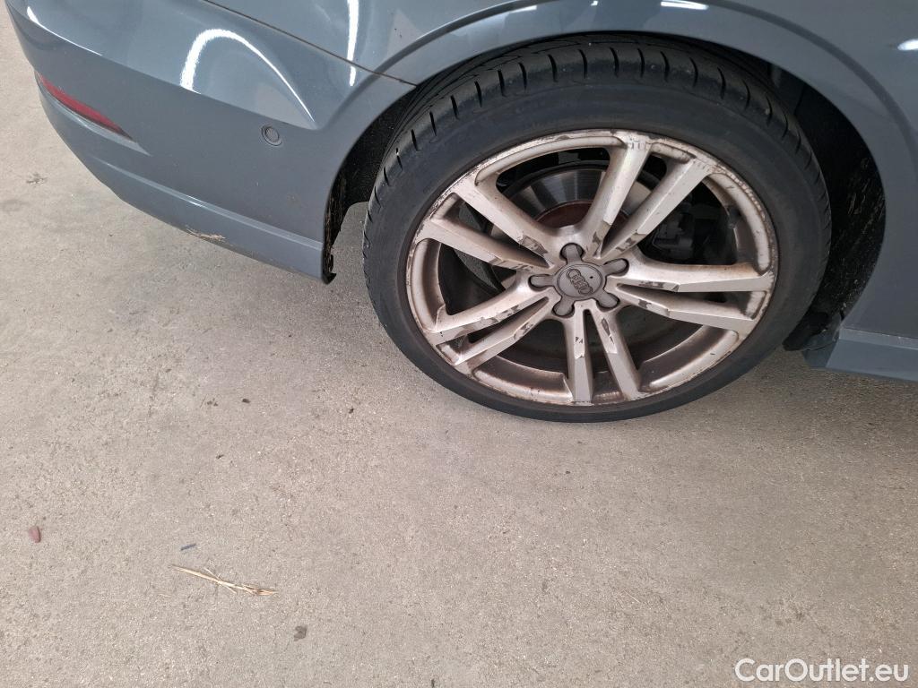  Audi  A3 AUDI  Berline 4p Berline 2.0 TDI 150 S TRONIC S LINE #23