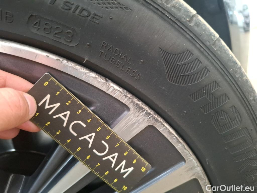  Bmw  Serie 1 BMW Série 1 / 2019 / 5P / Berline 1.5 116I Business Design #11