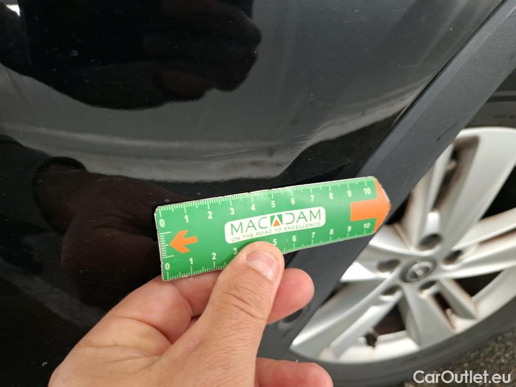  Opel   Grandland X Grandland X Elegance Business 1.5 130CV BVA8 E6d #28