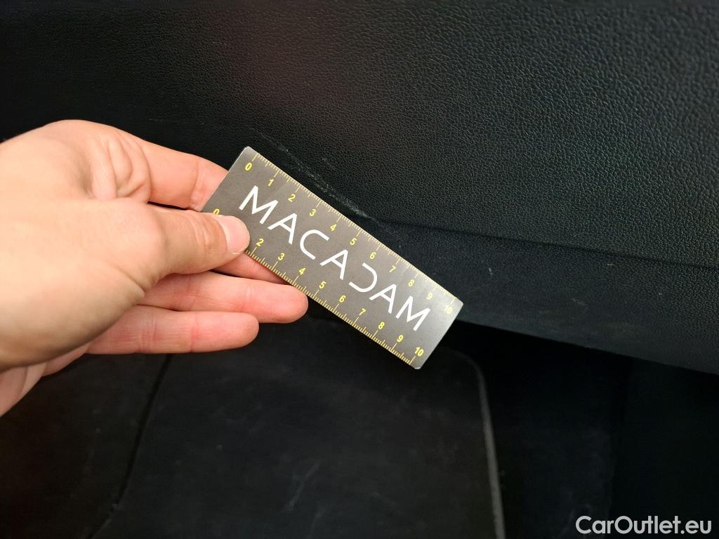  Volkswagen  Tiguan VOLKSWAGEN  / 2016 / 5P / SUV 2.0 TDI 150 DSG7 Match(SL) #12