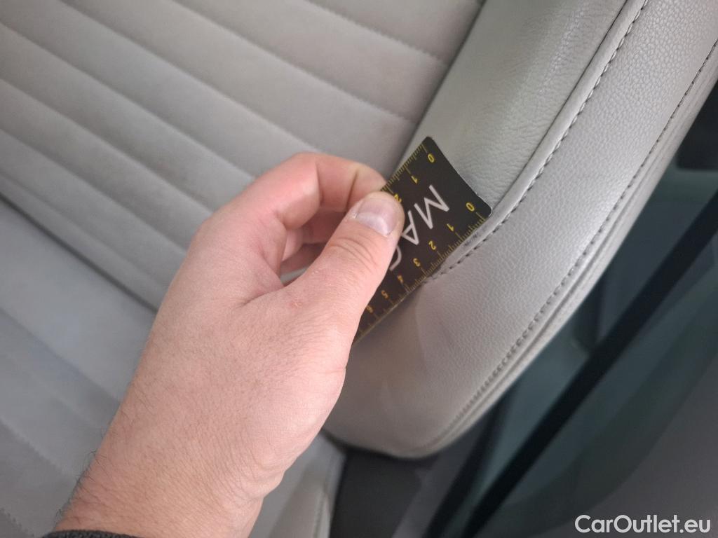  Volkswagen  Passat VOLKSWAGEN  / 2019 / 4P / Berline 1.4 TSI DSG HYBRIDE RECHARGEABLE GTE #14