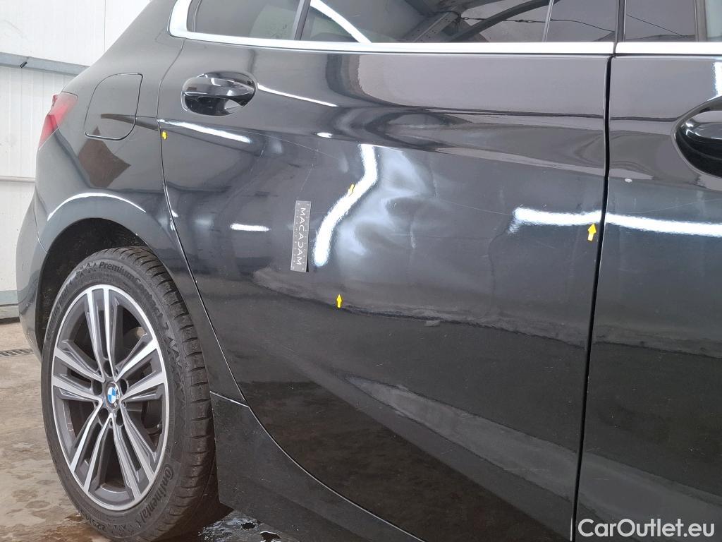  Bmw  Serie 1 BMW Série 1 / 2019 / 5P / Berline 1.5 116I Business Design #62