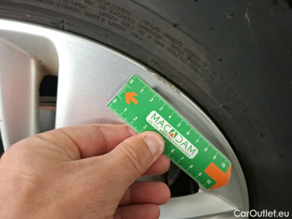  Opel   Grandland X Grandland X Elegance Business 1.5 130CV BVA8 E6d #34