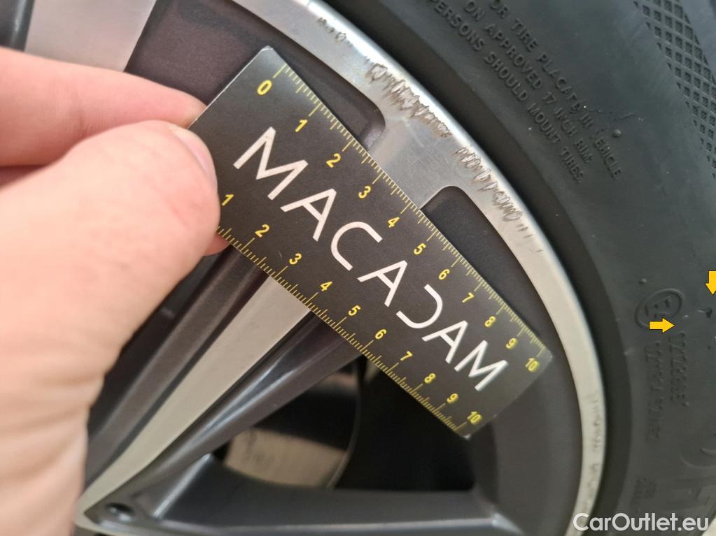  Bmw  Serie 1 BMW Série 1 / 2019 / 5P / Berline 1.5 116I Business Design #69