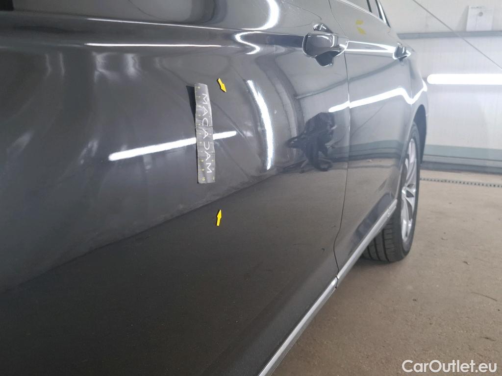  Volkswagen  Passat VOLKSWAGEN  / 2019 / 4P / Berline 1.4 TSI DSG HYBRIDE RECHARGEABLE GTE #2