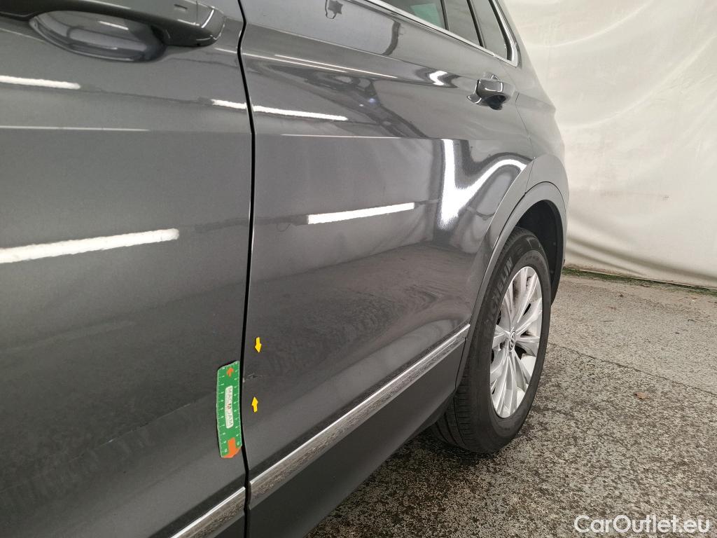  Volkswagen  Tiguan VOLKSWAGEN  5p SUV 2.0 TDI 150 DSG7 Confortline Business #3
