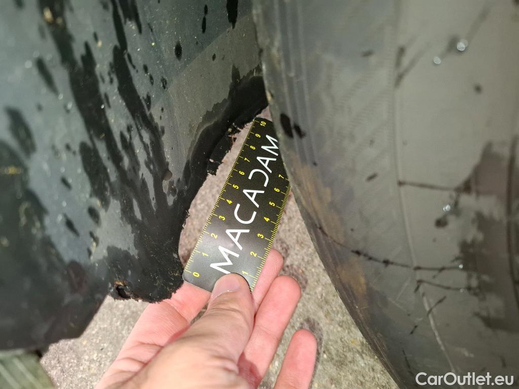  Volkswagen  Golf  VOLKSWAGEN / 2020 / 5P / Berline 2.0 TDI SCR 150 DSG7 Life Busi 1st #32