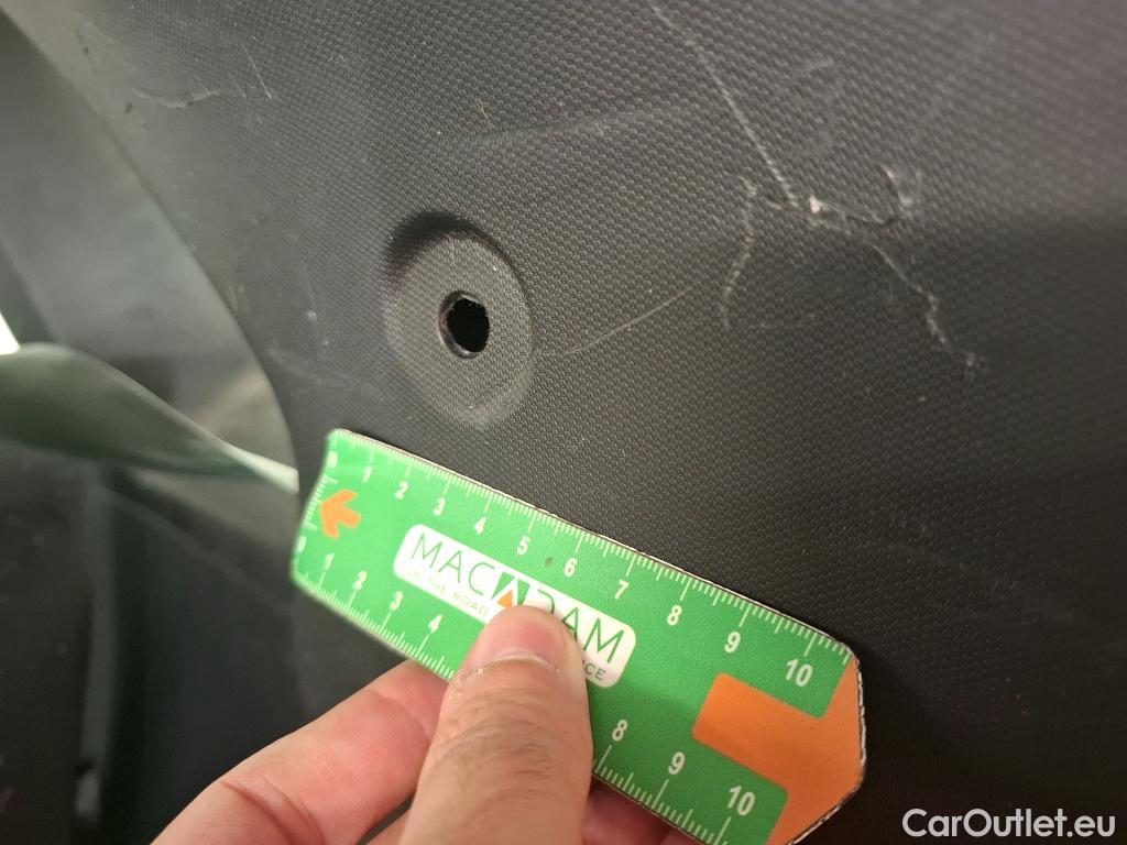  Ford  Kuga FORD  / 2019 / 5P / SUV 2.5 Duratec 225 ch PHEV eCVT Titanium #22