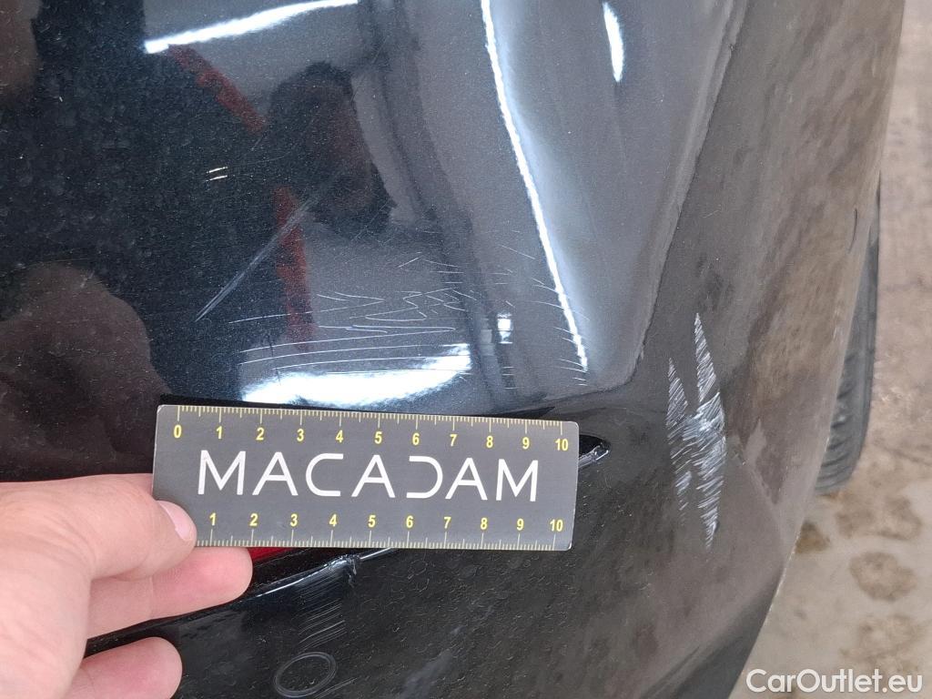  Bmw  Serie 1 BMW Série 1 / 2019 / 5P / Berline 1.5 116I Business Design #26