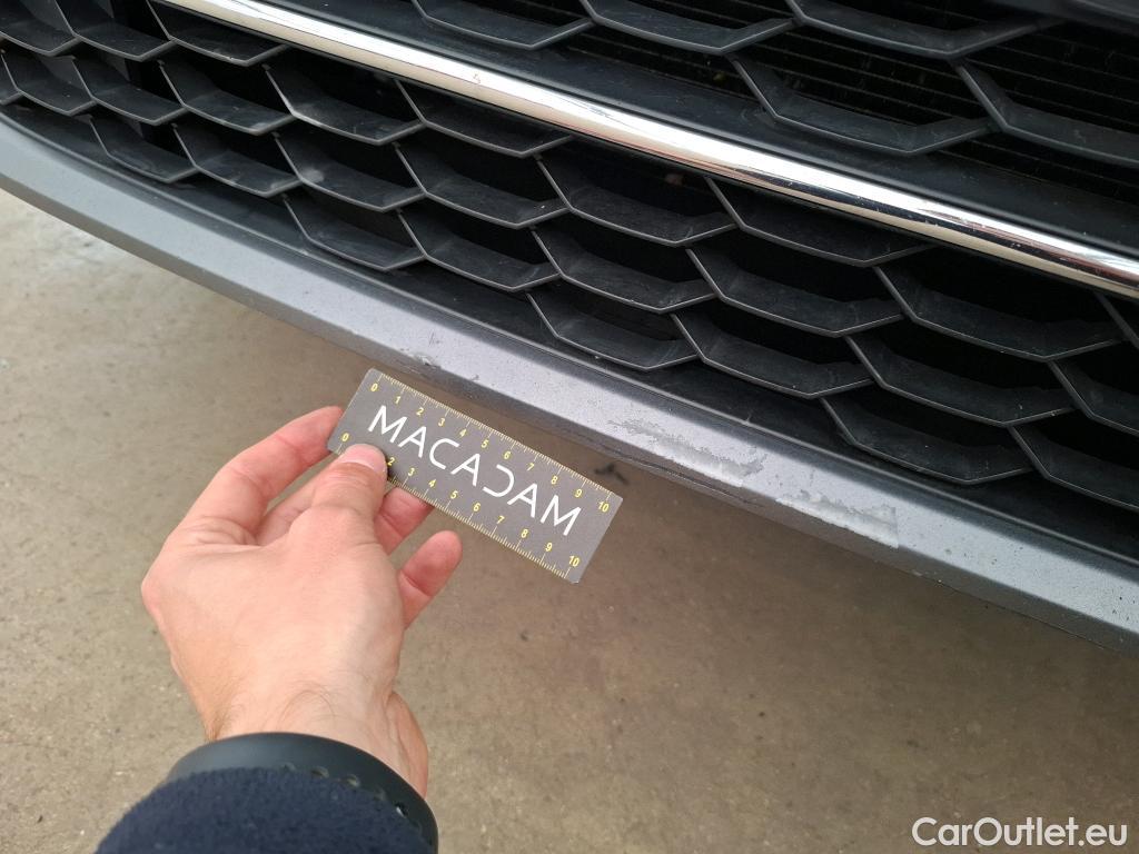  Volkswagen  Tiguan VOLKSWAGEN  / 2016 / 5P / SUV 2.0 TDI 150 DSG7 Match(SL) #4