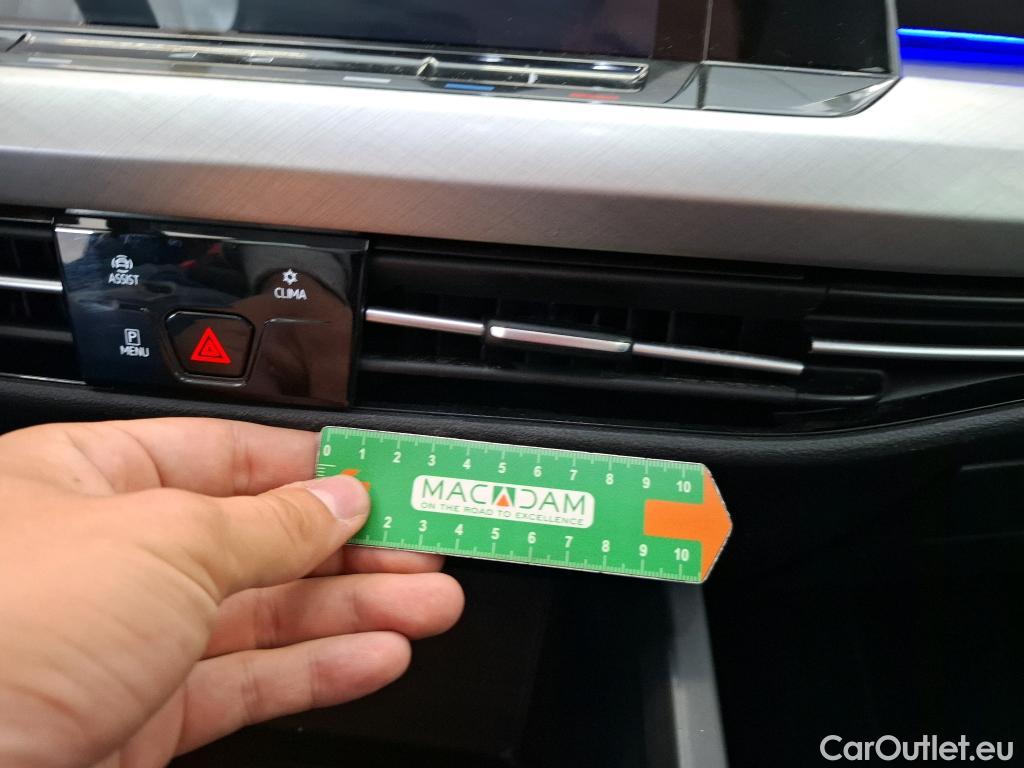  Volkswagen  Golf  VOLKSWAGEN SW / 2020 / 5P / Break 2.0 TDI SCR 115 DSG7 Life Business #10