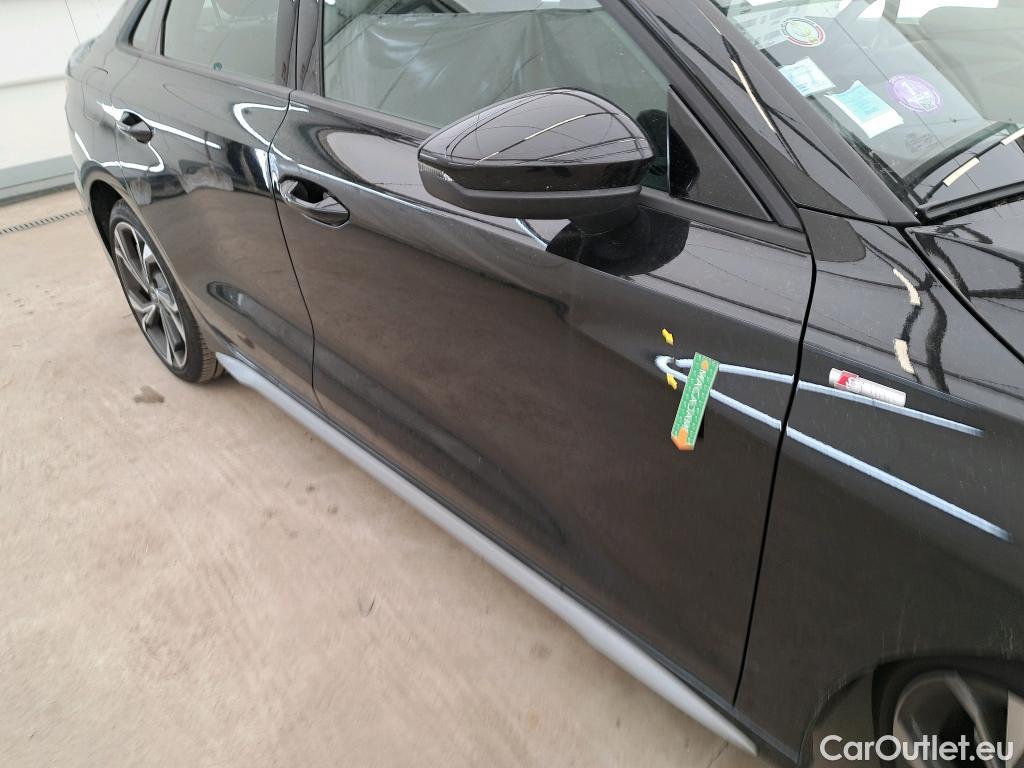  Audi  A3  Berline 35 TFSI S Line 1.5 TFSI 150CV BVM6 E6d #3