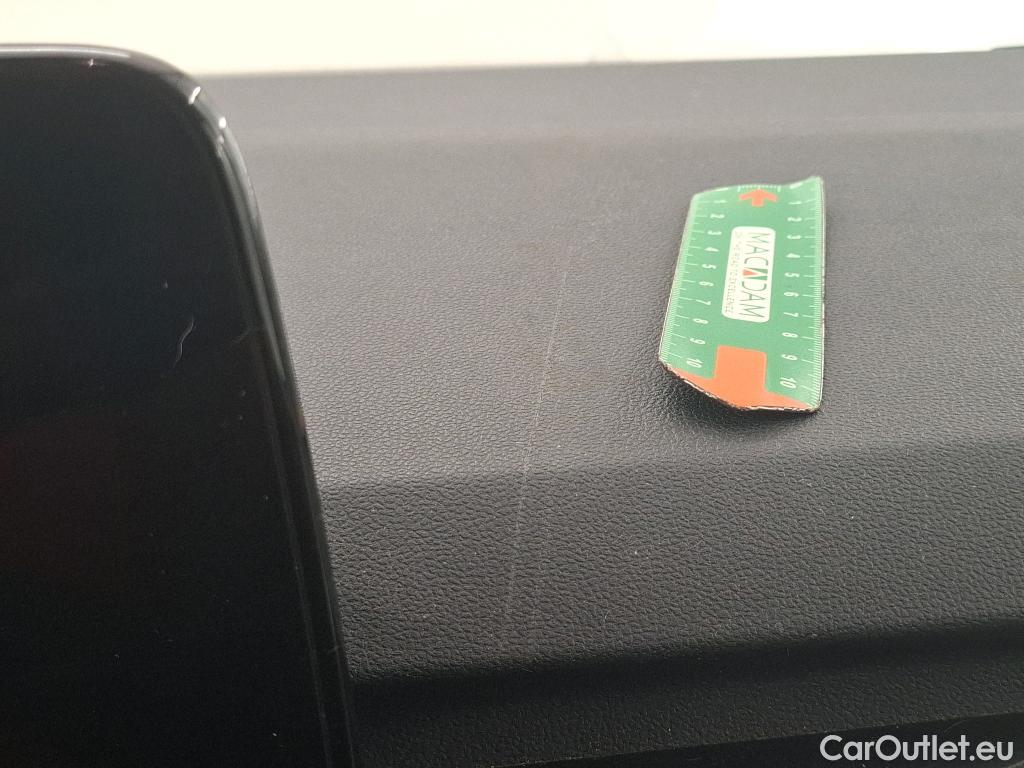  Ford  Kuga FORD  / 2019 / 5P / SUV 2.5 Duratec 225 ch PHEV eCVT Titanium #2