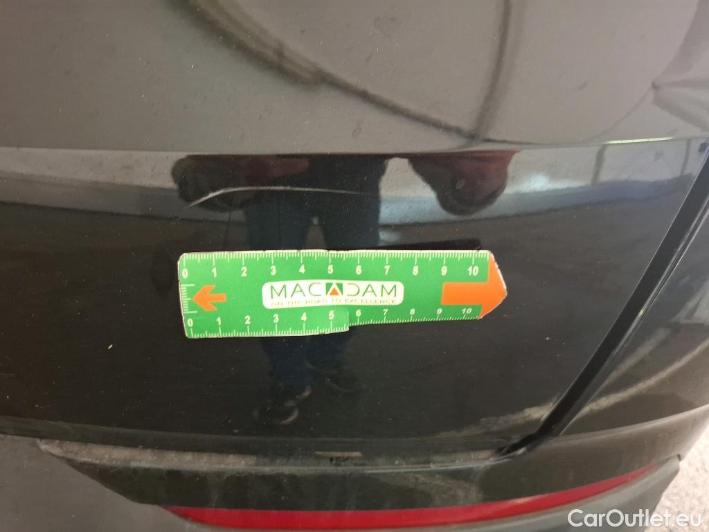  Opel   Grandland X Grandland X Elegance Business 1.5 130CV BVA8 E6d #53