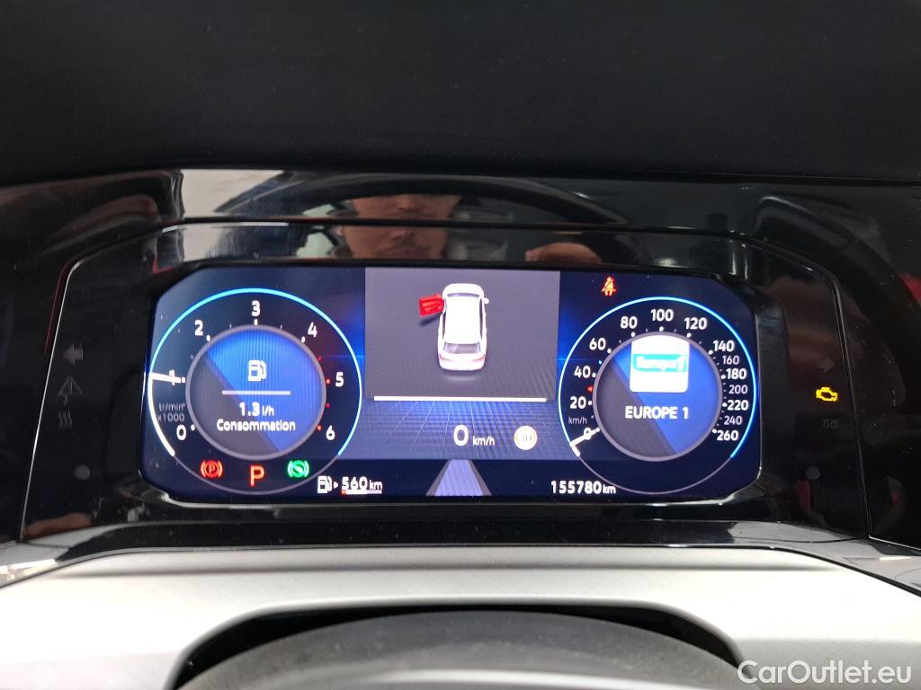  Volkswagen  Golf  VOLKSWAGEN SW / 2020 / 5P / Break 2.0 TDI SCR 115 DSG7 Life Business #18