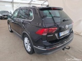  Volkswagen  Tiguan VOLKSWAGEN  / 2016 / 5P / SUV 1.5 TSI 150 EVO DSG7 Carat #2