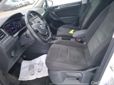  Volkswagen  Tiguan VOLKSWAGEN  / 2016 / 5P / SUV 2.0 TDI 150 DSG7 Match(SL) #8