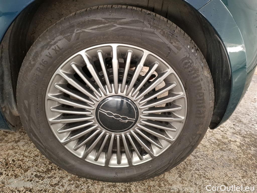  Fiat  500  e Icone 42kWh BVA #13
