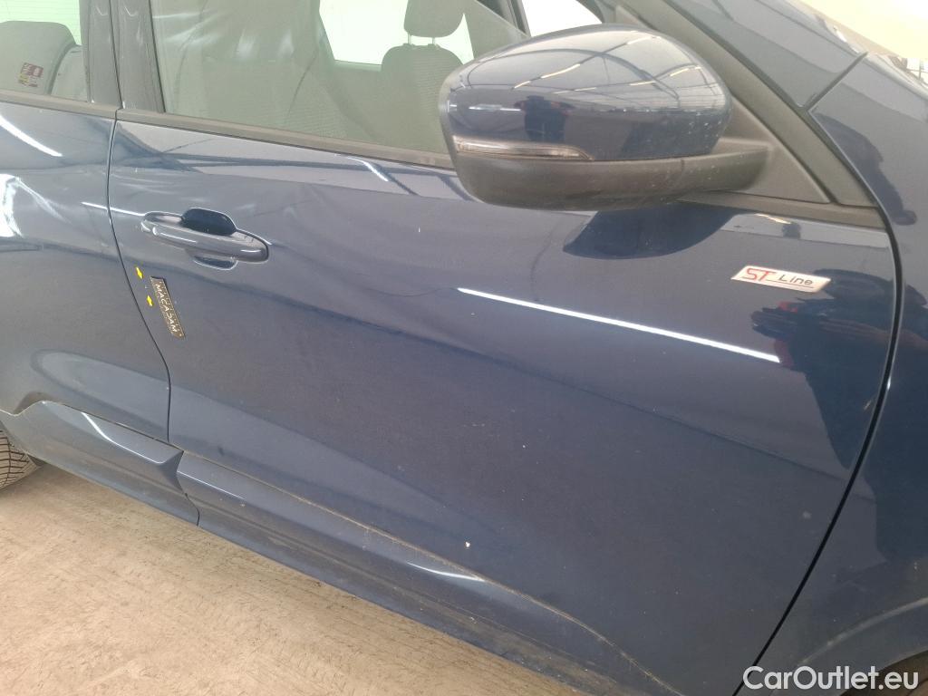  Ford  Kuga FORD  / 2019 / 5P / SUV 2.5 Dur 225 hybrid PHEV Pshi ST-Line Bus #55