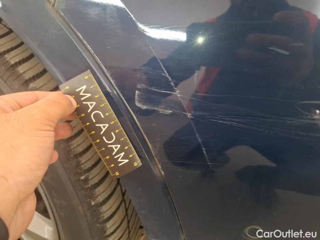  Ford  Kuga FORD  / 2019 / 5P / SUV 2.5 Dur 225 hybrid PHEV Pshi ST-Line Bus #48