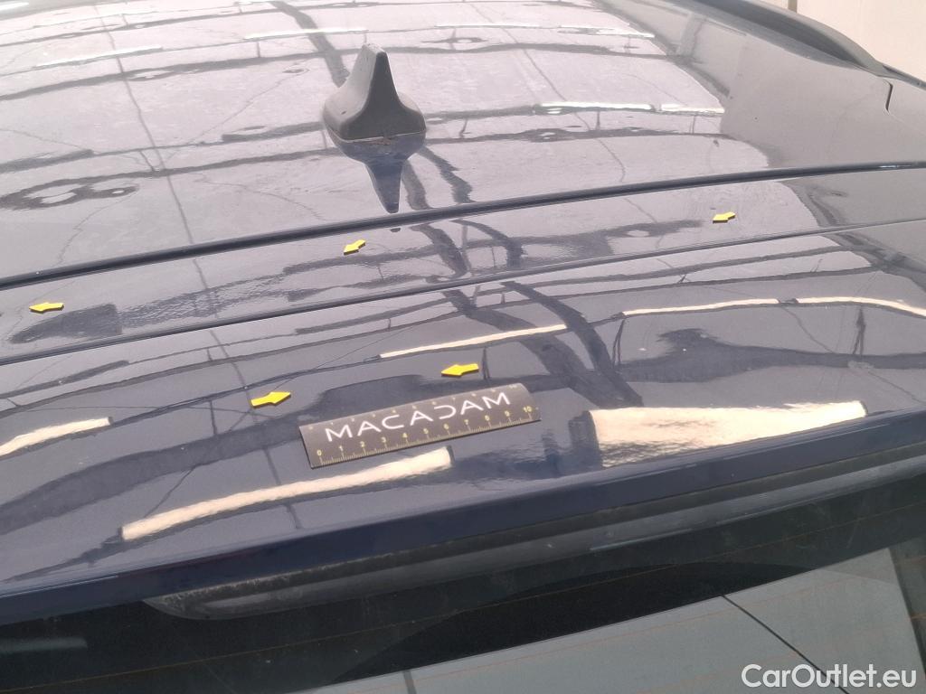  Ford  Kuga FORD  / 2019 / 5P / SUV 2.5 Dur 225 hybrid PHEV Pshi ST-Line Bus #40