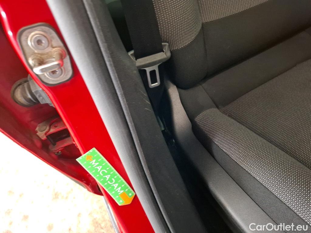  Citroen  C3  Feel Pack 1.2 PureTech 80CV BVM5 E6d #35