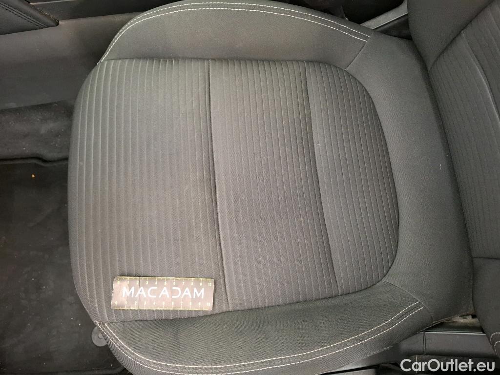  Ford  Kuga  Titanium Plug-In Hybrid 2.5 225CV BVA6 E6dT #14