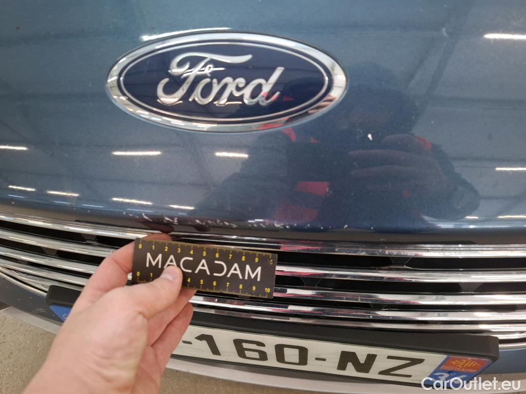  Ford  Kuga FORD  / 2019 / 5P / SUV 190 Hybrid I-AWD(FHEV) Powershi Titanium #11