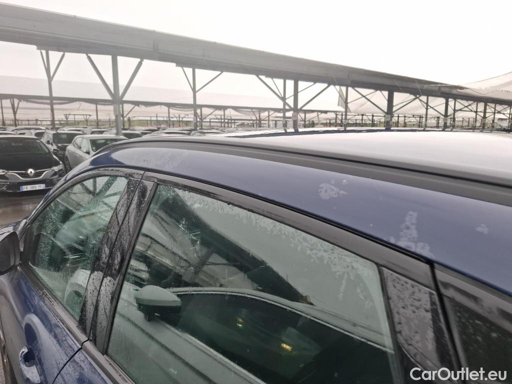  Ford  Kuga FORD  / 2019 / 5P / SUV 2.5 Dur 225 hybrid PHEV Pshi ST-Line Bus #67