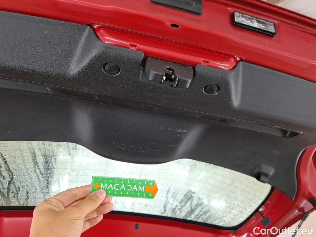  Citroen  C3  Feel Pack 1.2 PureTech 80CV BVM5 E6d #21