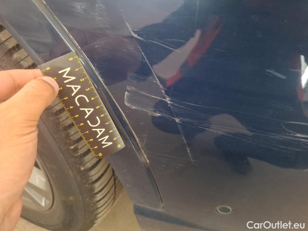  Ford  Kuga FORD  / 2019 / 5P / SUV 2.5 Dur 225 hybrid PHEV Pshi ST-Line Bus #49