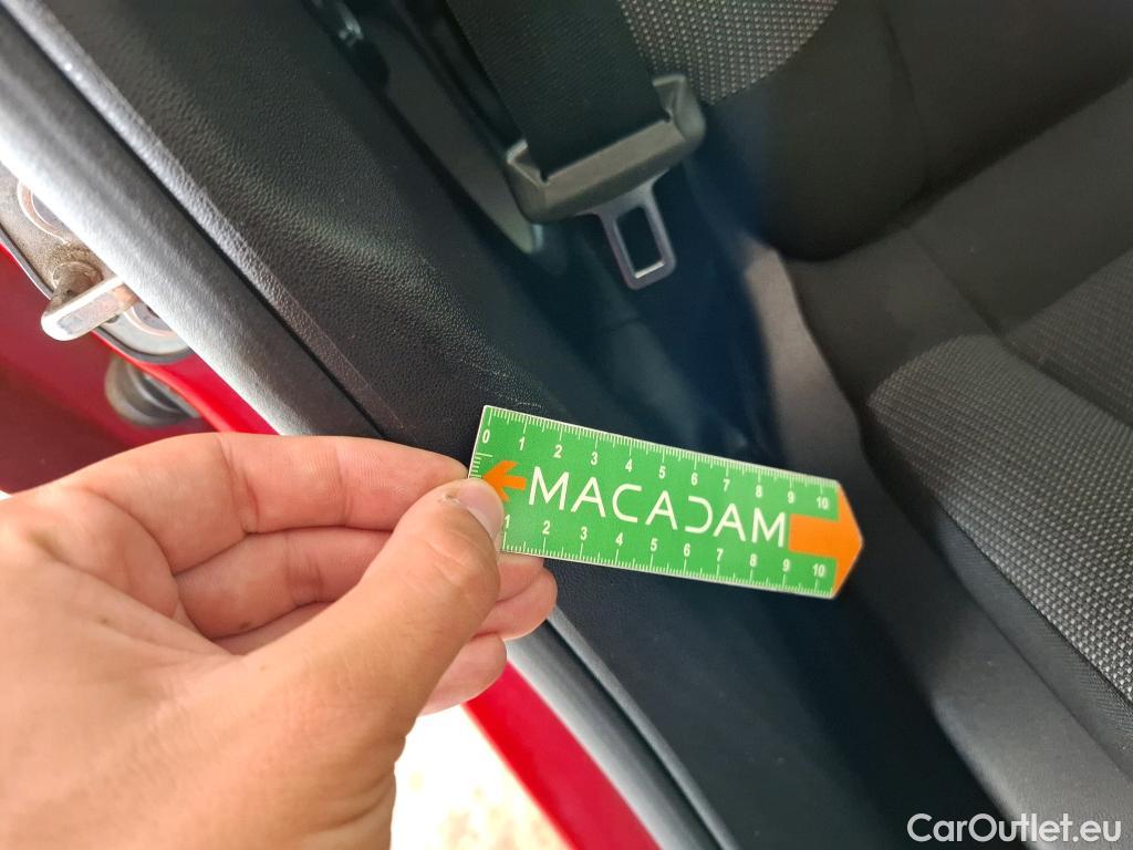  Citroen  C3  Feel Pack 1.2 PureTech 80CV BVM5 E6d #37