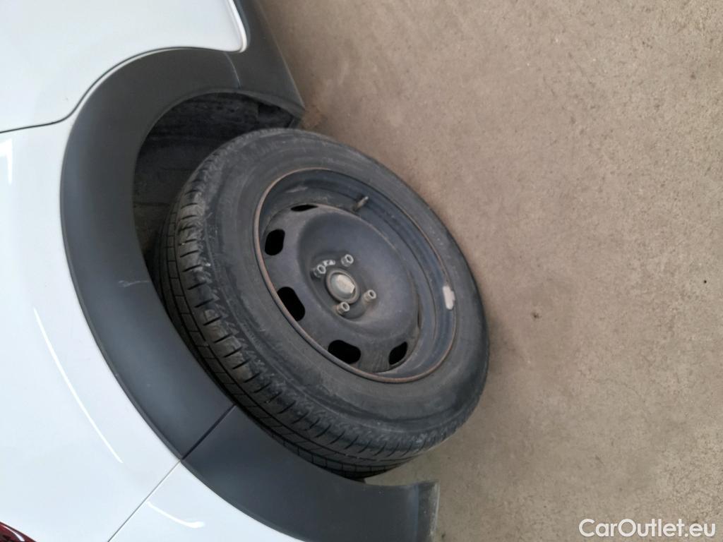  Citroen  C3  Feel 1.2 PureTech 80CV BVM5 E6d #12