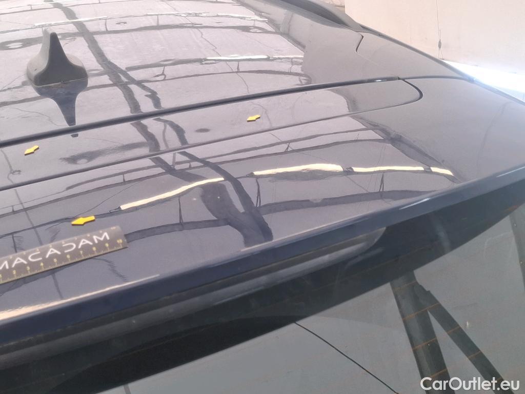  Ford  Kuga FORD  / 2019 / 5P / SUV 2.5 Dur 225 hybrid PHEV Pshi ST-Line Bus #41