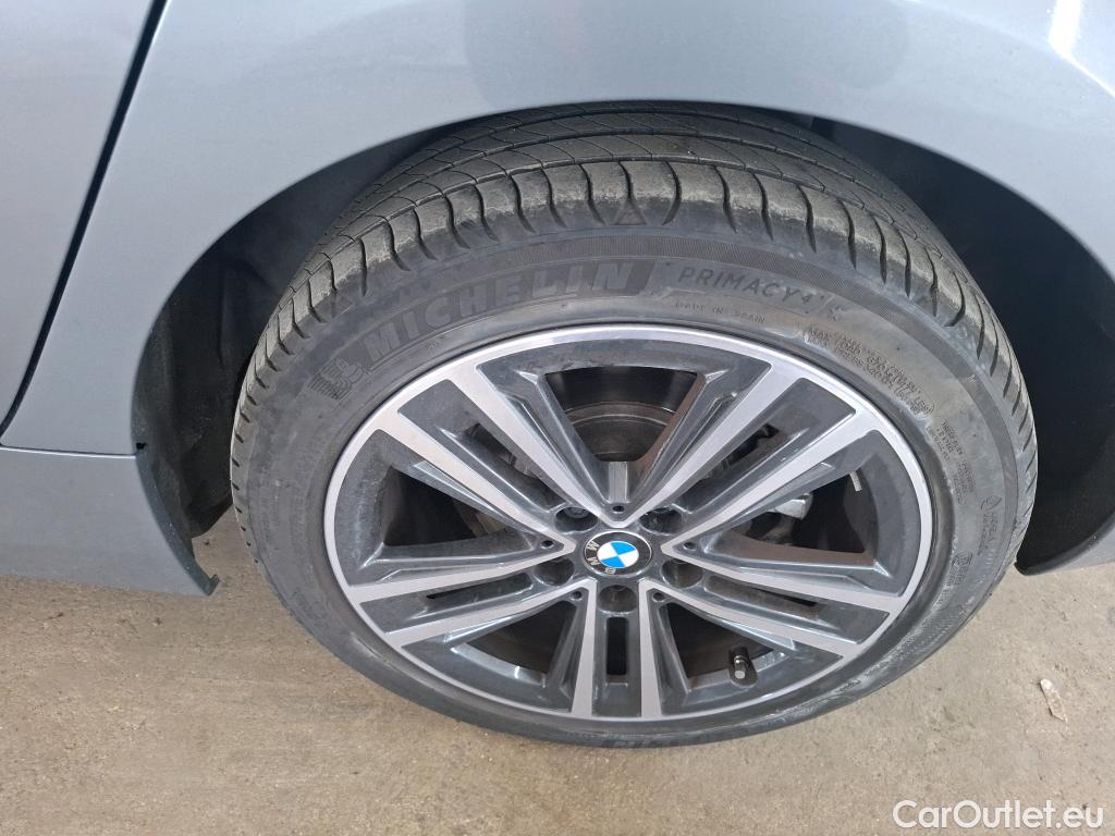  Bmw  Serie 1 BMW Série 1 / 2019 / 5P / Berline 116i DKG7 Business Design #1