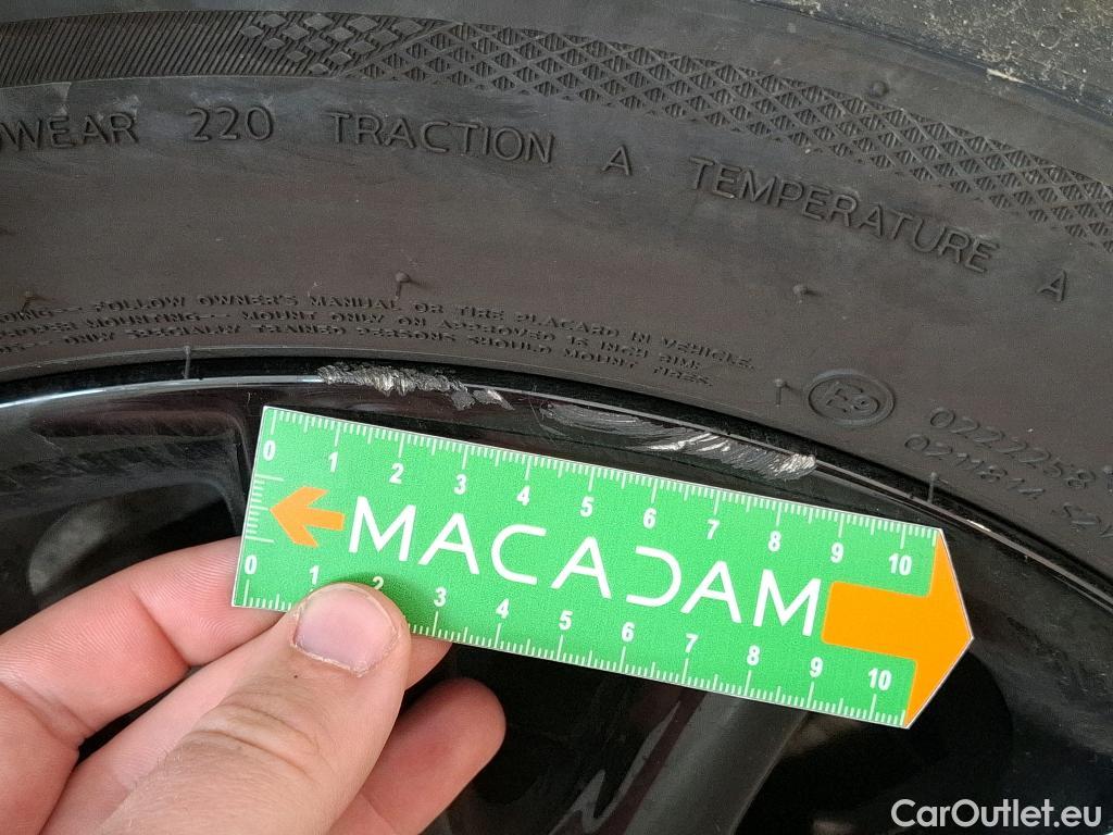  Mini  Cooper MINI Mini / 2021 / 5P / Berline One Edition Camden 102 ch BVA7 #12