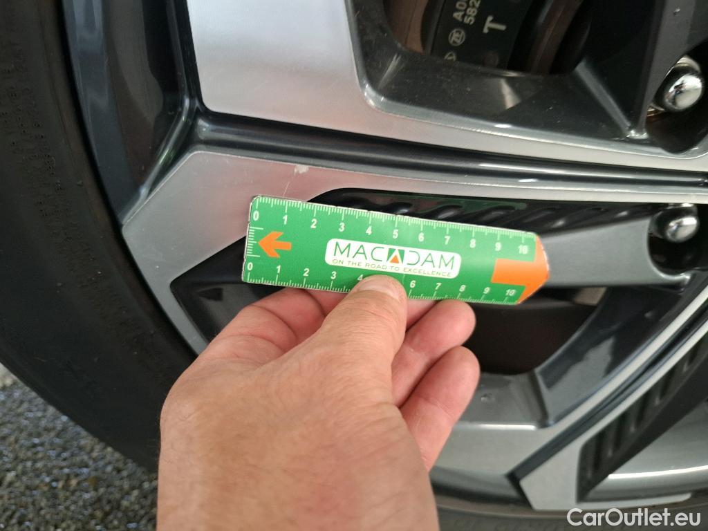  Hyundai  Tucson HYUNDAI  / 2020 / 5P / SUV 1.6 PHEV 265 HTRAC EXECUTIVE 4WD AUTO #6