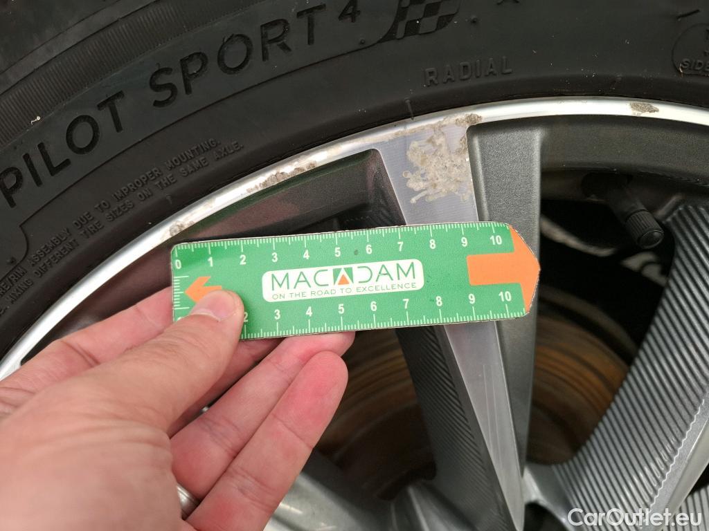  Nissan  Qashqai NISSAN  / 2017 / 5P / Crossover 1.5 DCI 115 DCT Tekna+ #31