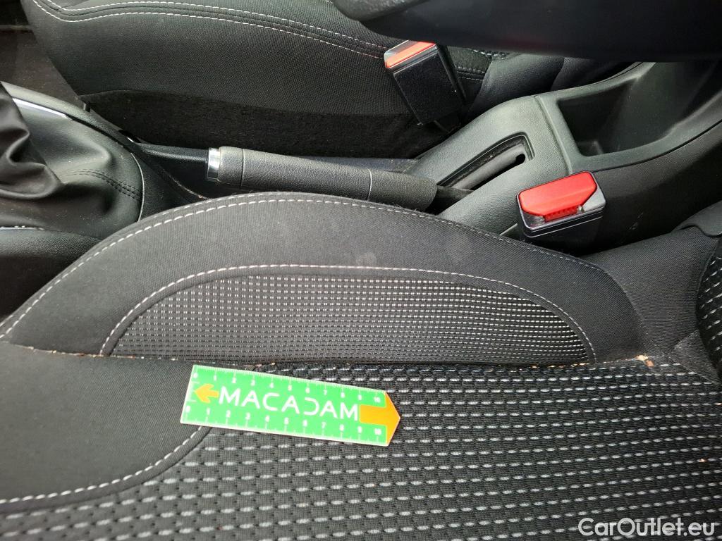  Peugeot  208  Allure Business 1.2 PureTech 110CV BVM6 E6dT #49