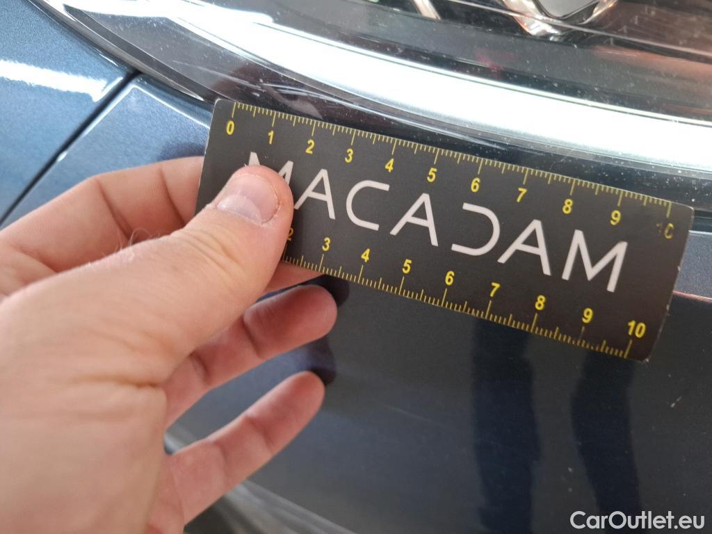  Ford  Kuga FORD  / 2019 / 5P / SUV 190 Hybrid I-AWD(FHEV) Powershi Titanium #81