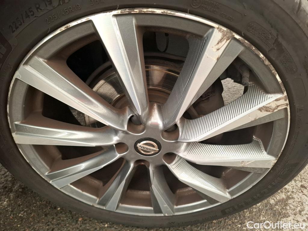  Nissan  Qashqai NISSAN  / 2017 / 5P / Crossover 1.5 DCI 115 DCT Tekna+ #36