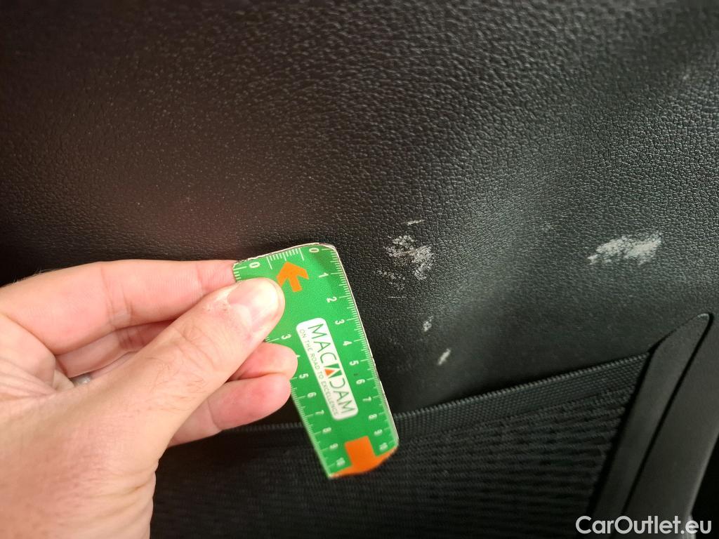  Hyundai  Tucson HYUNDAI  / 2018 / 5P / SUV 1.6 CRDI 115 HYBRID 48V CREATIVE #19