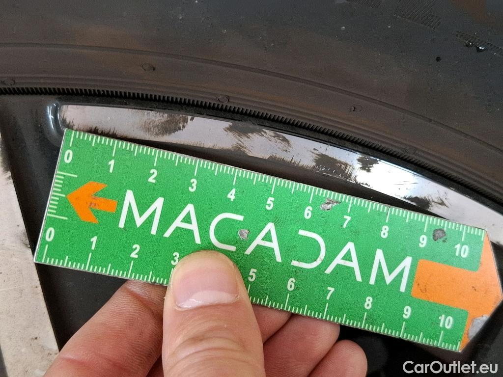  Mercedes  GLA MERCEDES-BENZ  / 2020 / 5P / SUV 1.3  200 BUSINESS LINE DCT #26