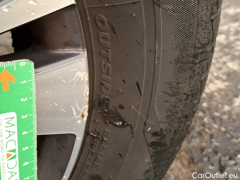  Peugeot  2008  Allure Business 1.2 PureTech 130CV BVA6 E6dT #32